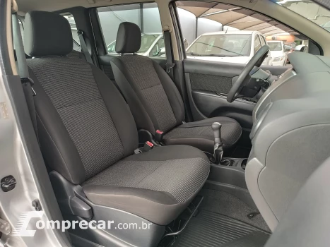 LIVINA 1.6 S 16V
