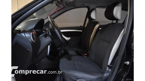 SANDERO - 1.6 STEPWAY 16V 4P MANUAL