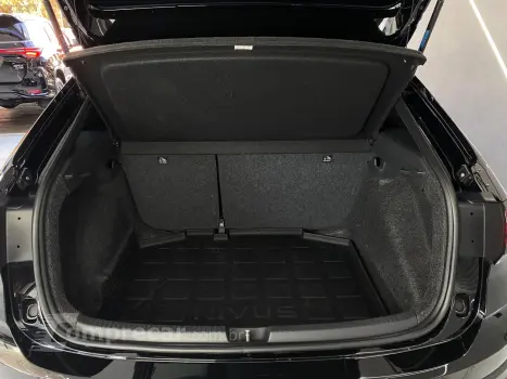 Nivus Highline 1.0 200 TSI Flex Aut.