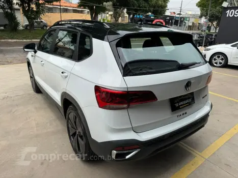 Taos 1.4 250 Tsi Total Flex Highline Automático