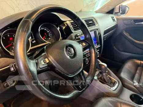 Jetta 2.0 Tsi Highline 211Cv Gasolina 4P Tiptronic