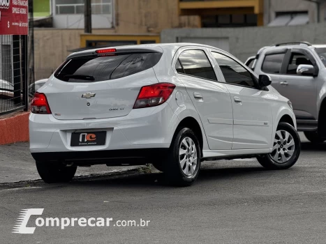 ONIX HATCH LT 1.0 8V FlexPower 5p Mec.