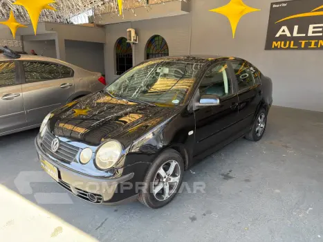 Volkswagen POLO SEDAN 1.6 MI 8V 4 portas