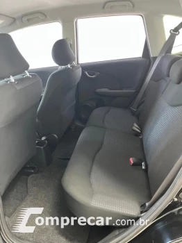 Fit 1.4 16V 4P LX FLEX