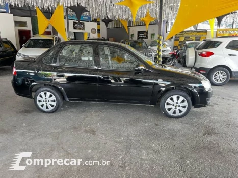 CLASSIC - 1.0 MPFI LS 8V 4P MANUAL