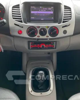 L200 Triton HLS 2.4 Flex 16V CD Mec.