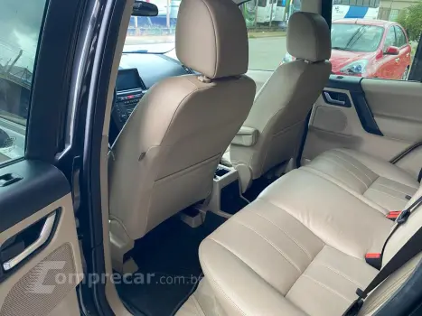 FREELANDER 2 2.2 SE SD4 16V Turbo