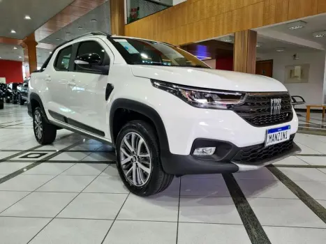 STRADA VOLCANO 1.3 FLEX 8V CD AUT.