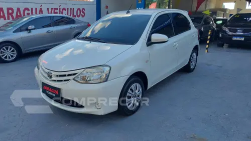 Toyota ETIOS 1.5 X Plus Sedan 16V 4 portas