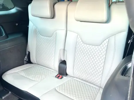 COMMANDER 1.3 T270 TURBO FLEX OVERLAND AT6