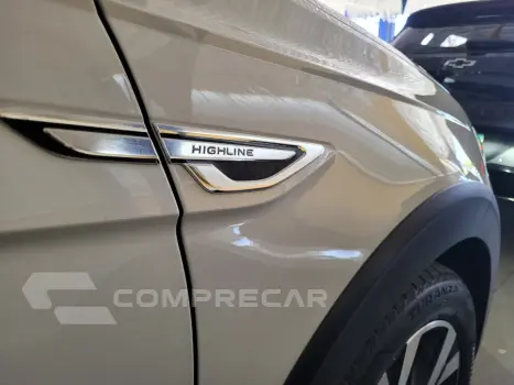 Nivus Highline 1.0 200 TSI Flex Aut.