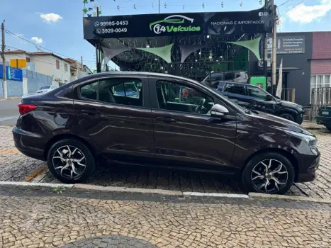 Fiat CRONOS DRIVE 1.3 8V Flex 4 portas