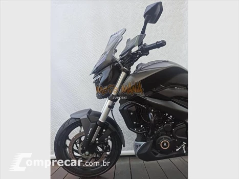 DOMINAR 400