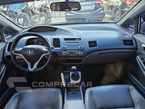 CIVIC - 1.8 LXL 16V 4P MANUAL