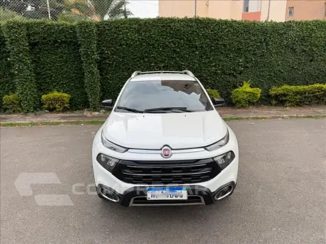 TORO 2.0 16V Turbo Volcano 4WD