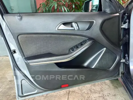 A 200 1.6 CGI FLEX 7G-DCT