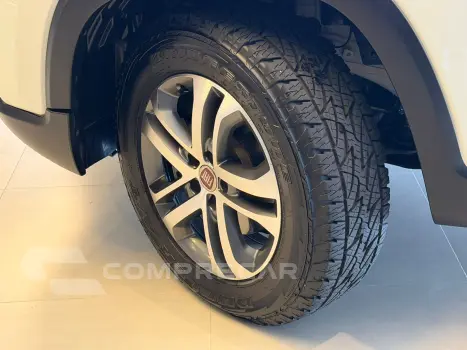 TORO 2.0 16V Turbo Volcano 4WD AT9