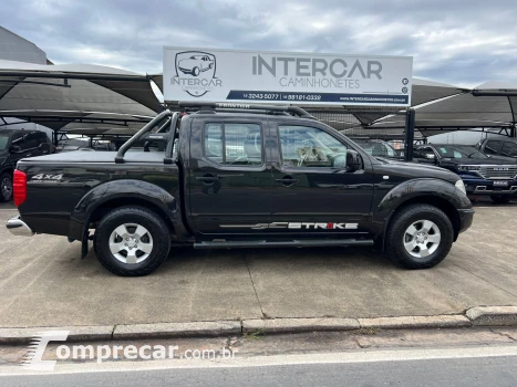 NISSAN FRONTIER 2.5 SE Strike 4X2 CD Turbo Eletronic 4 portas