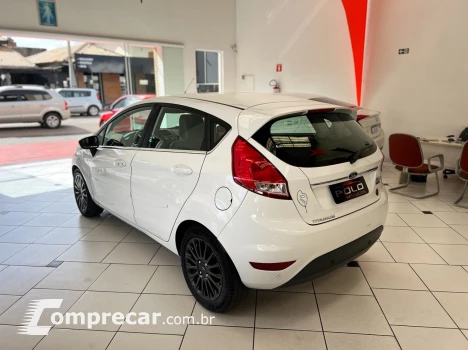 FIESTA 1.0 ECOBOOST TITANIUM PLUS HATCH 12V FORD