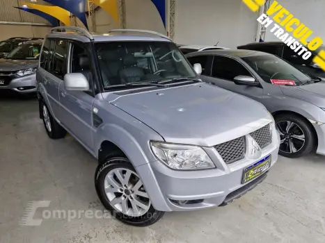 PAJERO TR4 2.0 4X2 16V 140CV FLEX 4P AUTOMÁTICO