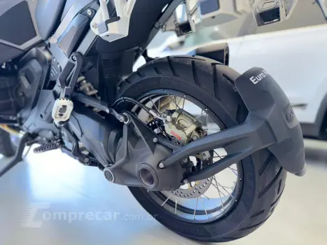 GS 1300 ADV TRIPLE BLACK