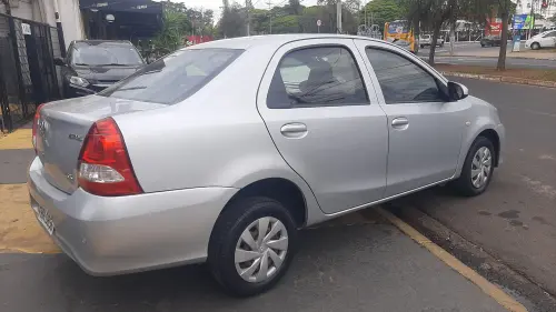 ETIOS 1.5 X Sedan 16V