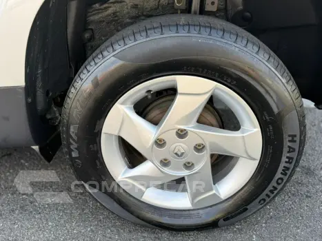 DUSTER Dynamique 4x4 2.0 Hi-Flex 16V Mec