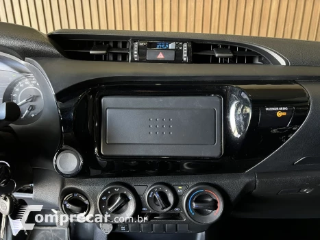 HILUX 2.8 D-4D TURBO DIESEL CS 4X4 MANUAL