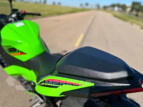 NINJA 500 SE