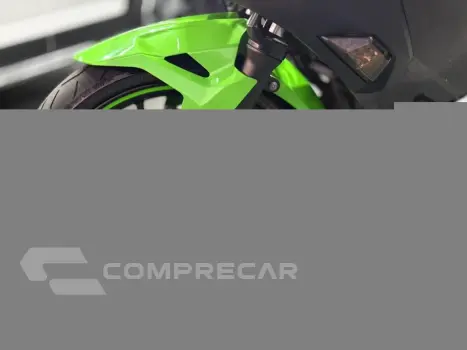 NINJA 400