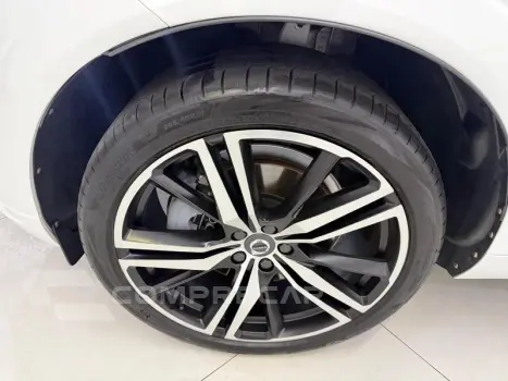 XC60 T8 R-DESIGN