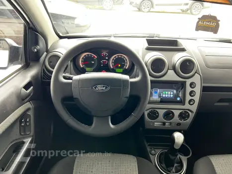 FIESTA 1.6 Rocam Sedan 8V