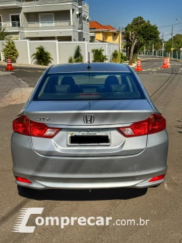 CITY 1.5 DX Sedan 16V
