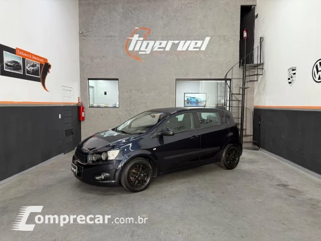 CHEVROLET SONIC 1.6 LT 16V 4 portas