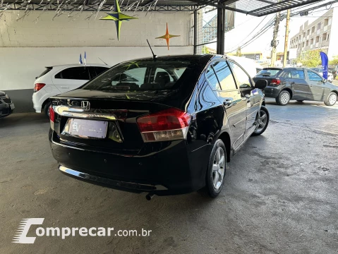 CITY 1.5 LX Sedan 16V