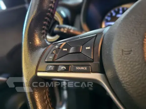 KICKS SV 1.6 16V FlexStar 5p Aut.