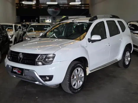 Renault DUSTER Dynamique 2.0 Flex 16V Aut. 4 portas