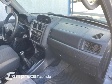 PAJERO 2.0 TR4 4X4 16V
