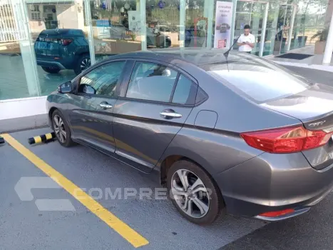 CITY Sedan EX 1.5 Flex 16V 4p Aut.