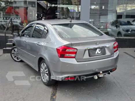 CITY Sedan LX 1.5 Flex 16V 4p Aut.