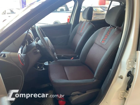 SANDERO 1.6 16V SCE Stepway
