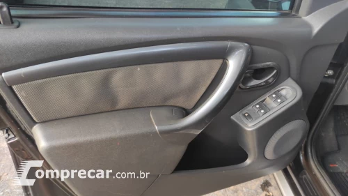 DUSTER 2.0 16V Dynamique