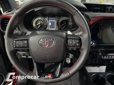 HILUX - 2.8 D-4D TURBO CD GR-S 4X4 AUTOMÁTICO