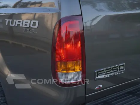 F-250 4.2 XLT 4X2 CS TURBO DIESEL 2P MANUAL