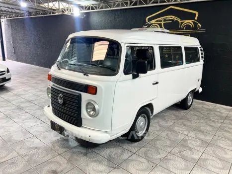 Volkswagen KOMBI 1.4 MI STD 8V FLEX 4P MANUAL 4 portas