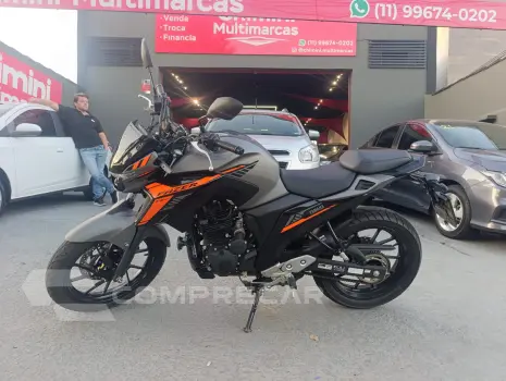 Yamaha FAZER 250