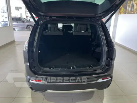 COMMANDER 1.3 T270 Turbo Limited