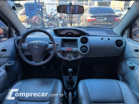 ETIOS SEDAN - 1.5 X SEDAN 16V 4P MANUAL