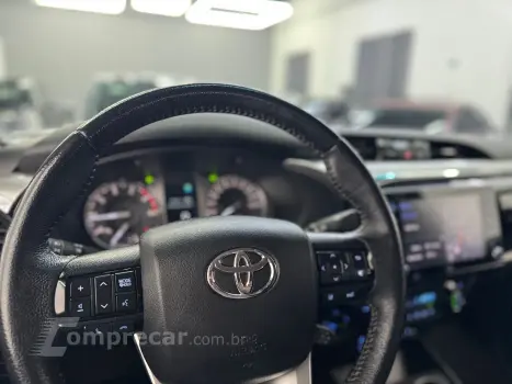 HILUX 2.8 D-4d Turbo CD SRX 4X4