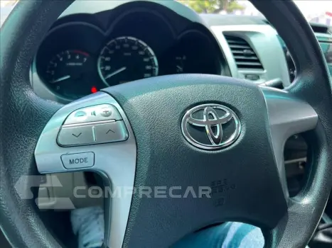 HILUX SW4 2.7 SR 4X2 16V